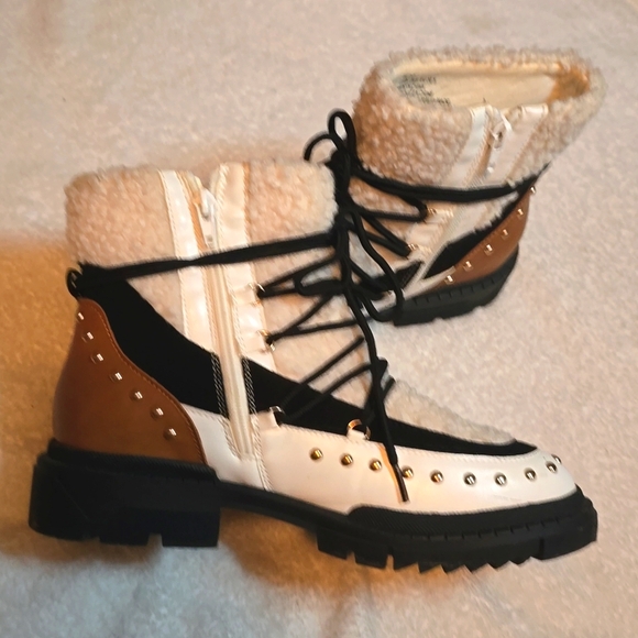 SHOE DAZZLE BETHY SIDE ZIP BOOTS SIZE 8-WOMEN'S EUC - Picture 5 of 11